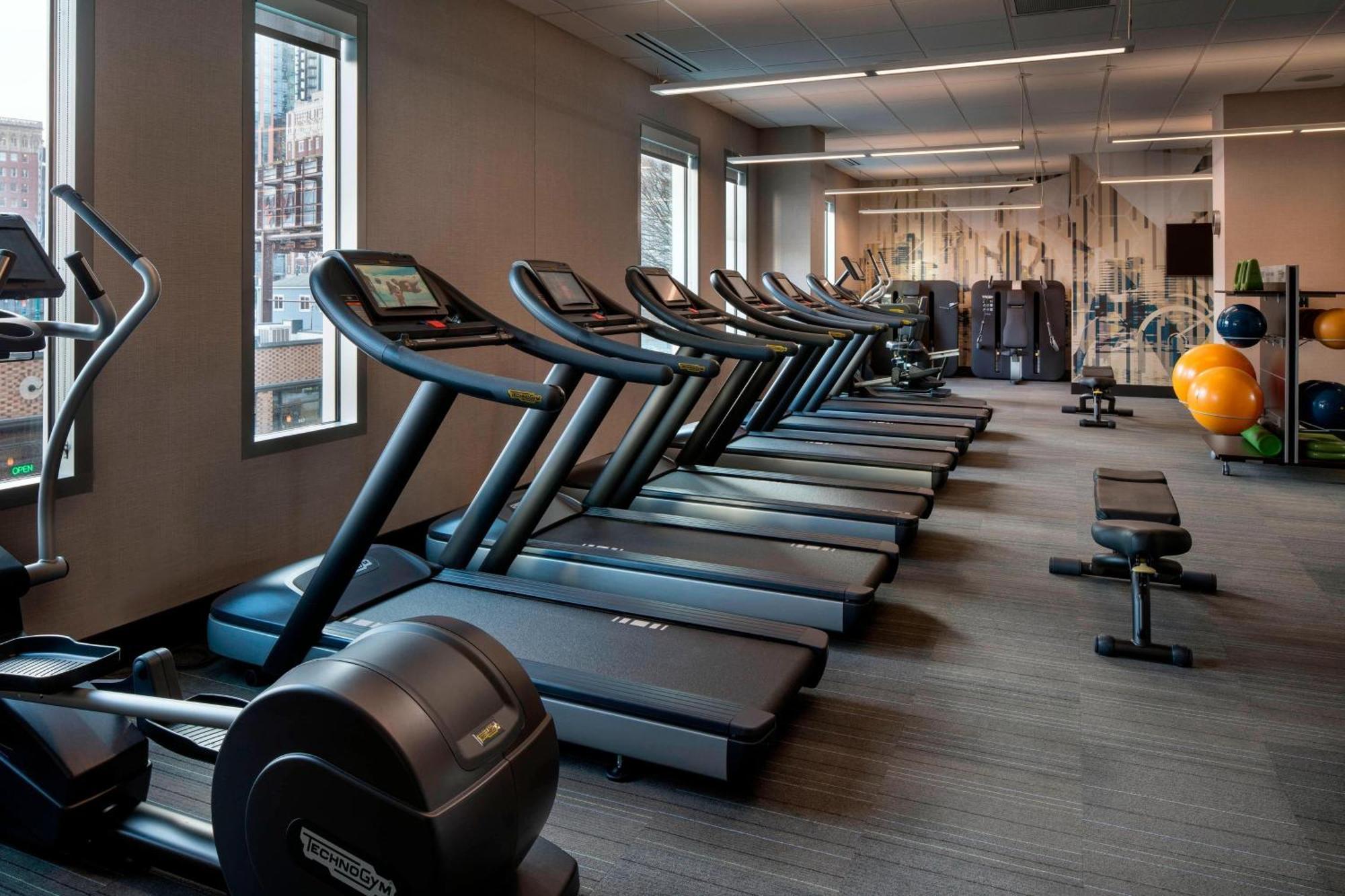 Residence Inn By Marriott Seattle Downtown Convention Center Bagian luar foto